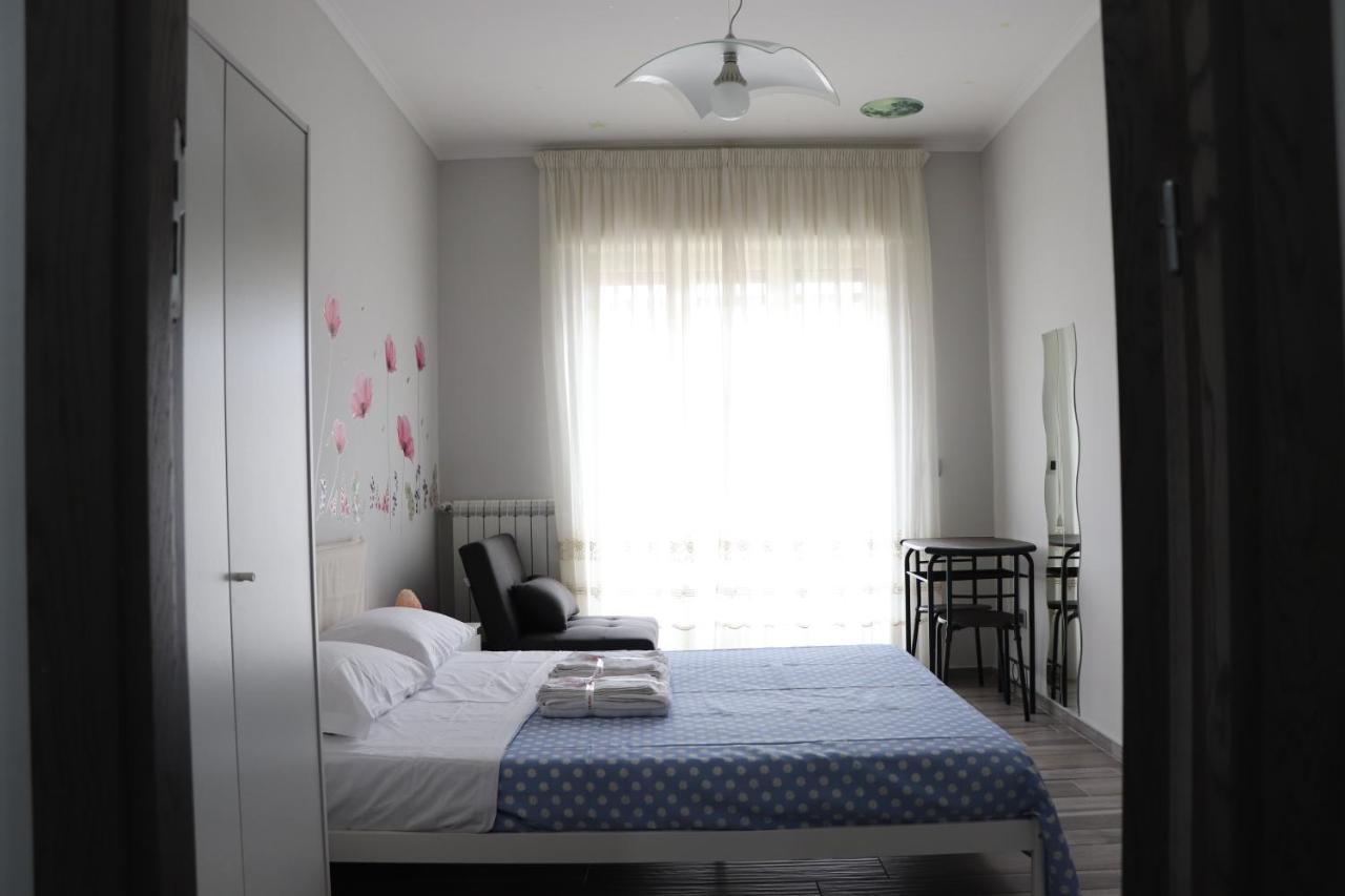 B&B Francesco Fly Νάπολη Εξωτερικό φωτογραφία