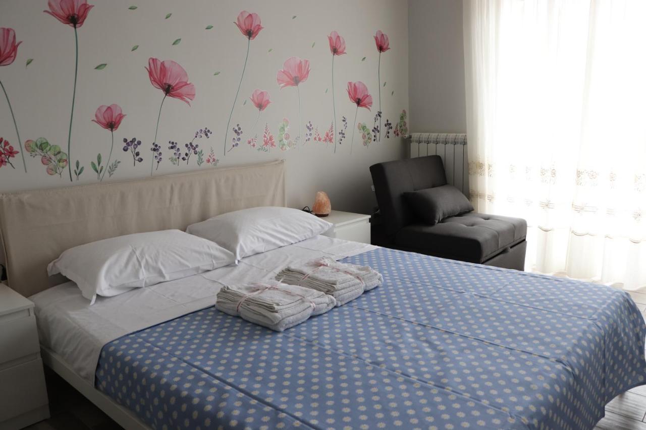 B&B Francesco Fly Νάπολη Εξωτερικό φωτογραφία